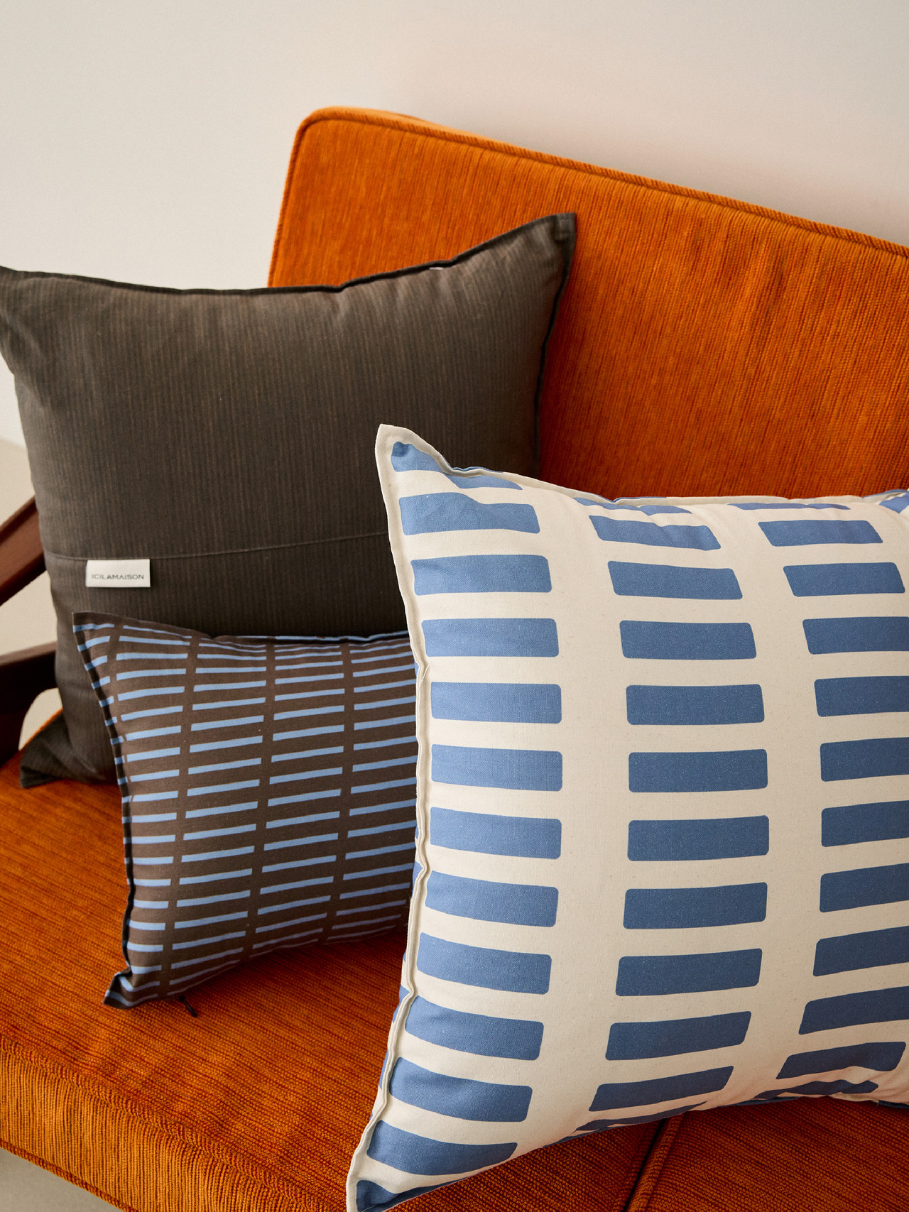 CUSHION SERIES