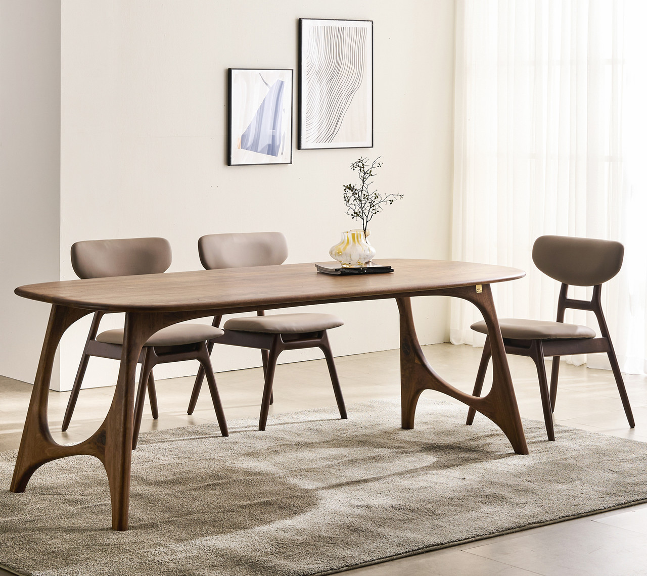 <p style="text-align:left; font-size:16px; margin-top:26px;">Carna Table [Walnut]<br><span style="color:#666;"></span></p>