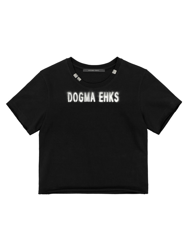 SPRAYED LOGO CROP TOP BLACK : DOGMA EHKS