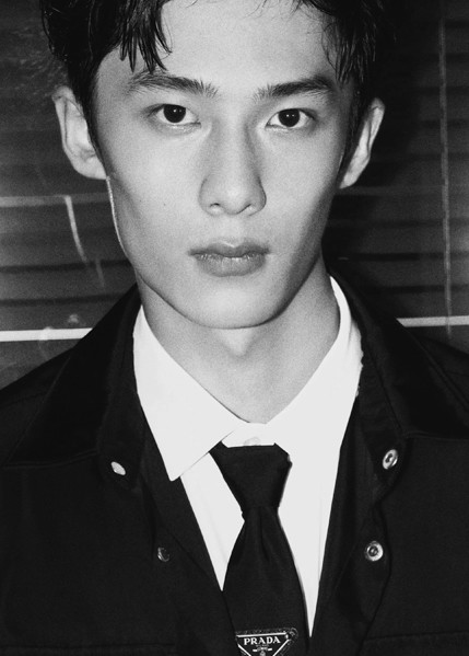 <p class="ink_free0" style="font-size: 20px; color: #fff; margin-top: 20px;" >SHUAIZHI</p>