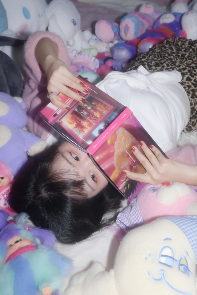 <h7>사진은 나의 언어, AI는 나의 도구,</h7> <b>IAMHAY</b></h7>