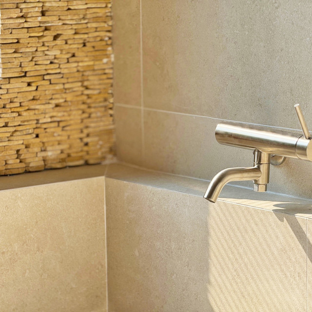 스테이지 캠핑앤 풀빌라의 조적욕조를 소개합니다.