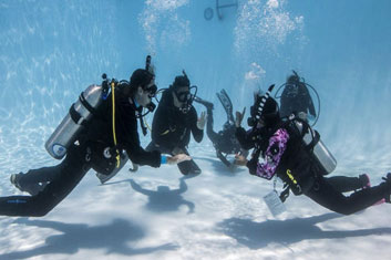 <p style="text-align:left; font-size:16px; margin-top:26px;">RaActivate<br>리프레셔 프로그램<br><span style="color:#666; font-size:14px; ">300,000원</span></p>