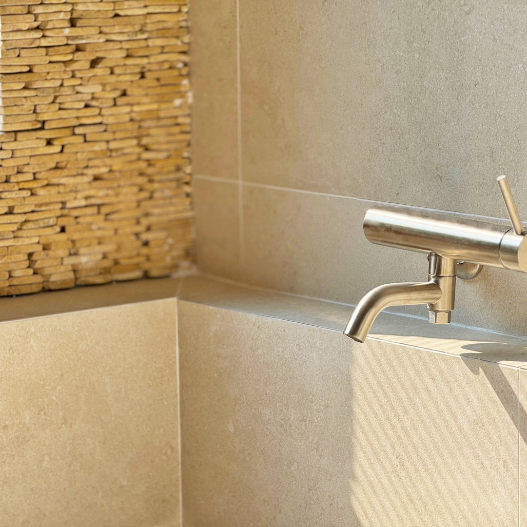 스테이지 캠핑앤 풀빌라의 조적욕조를 소개합니다.