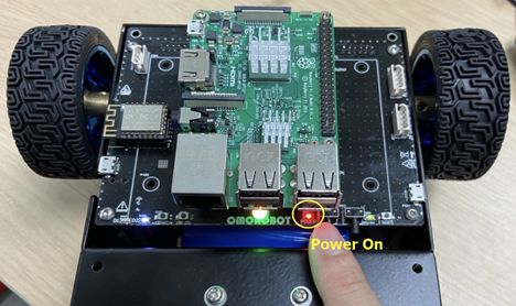 전원이 켜지며 불이 들어온 LED