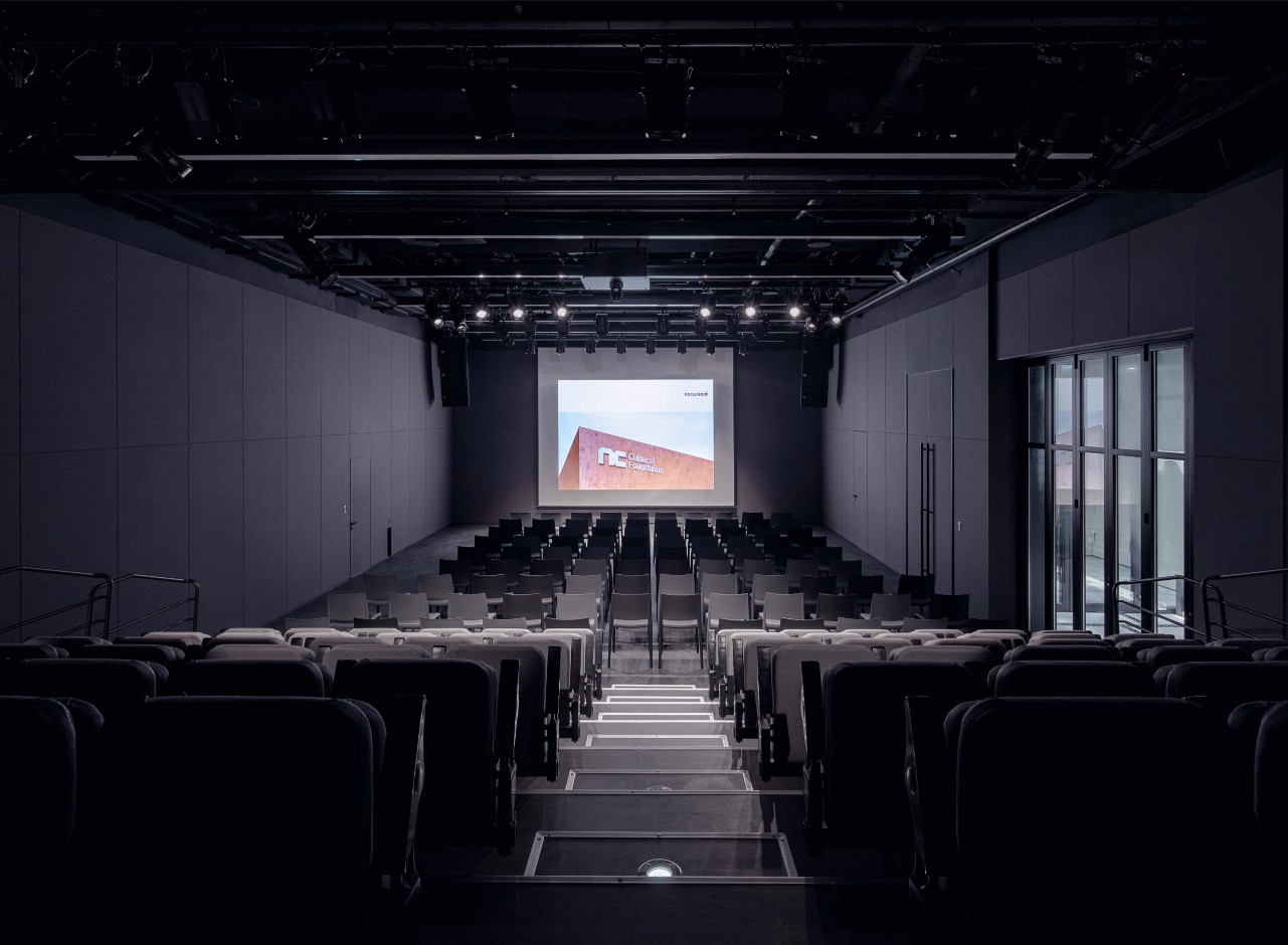 <span>교육•문화시설</span><span class="ani-btn"></span>