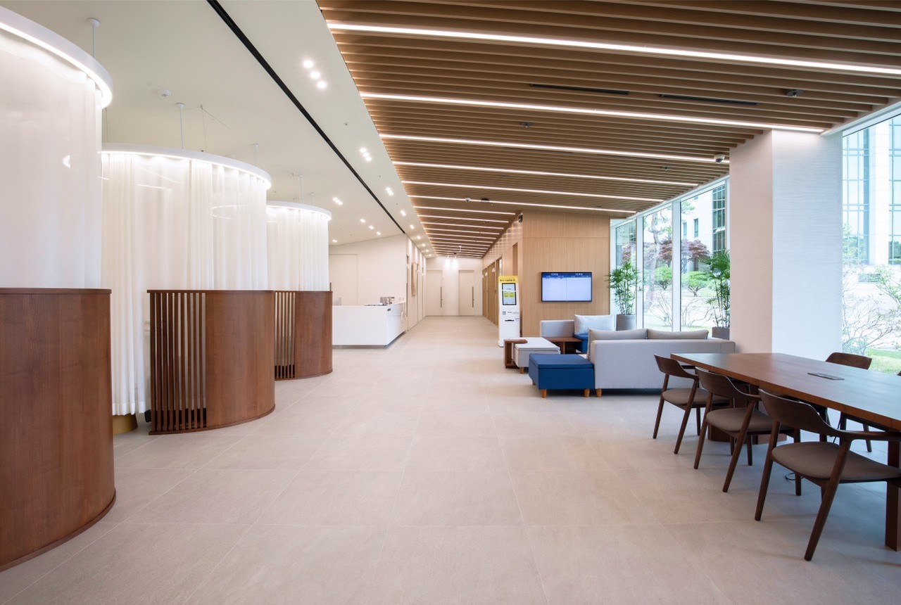 <span>의료시설</span><span class="ani-btn"></span>