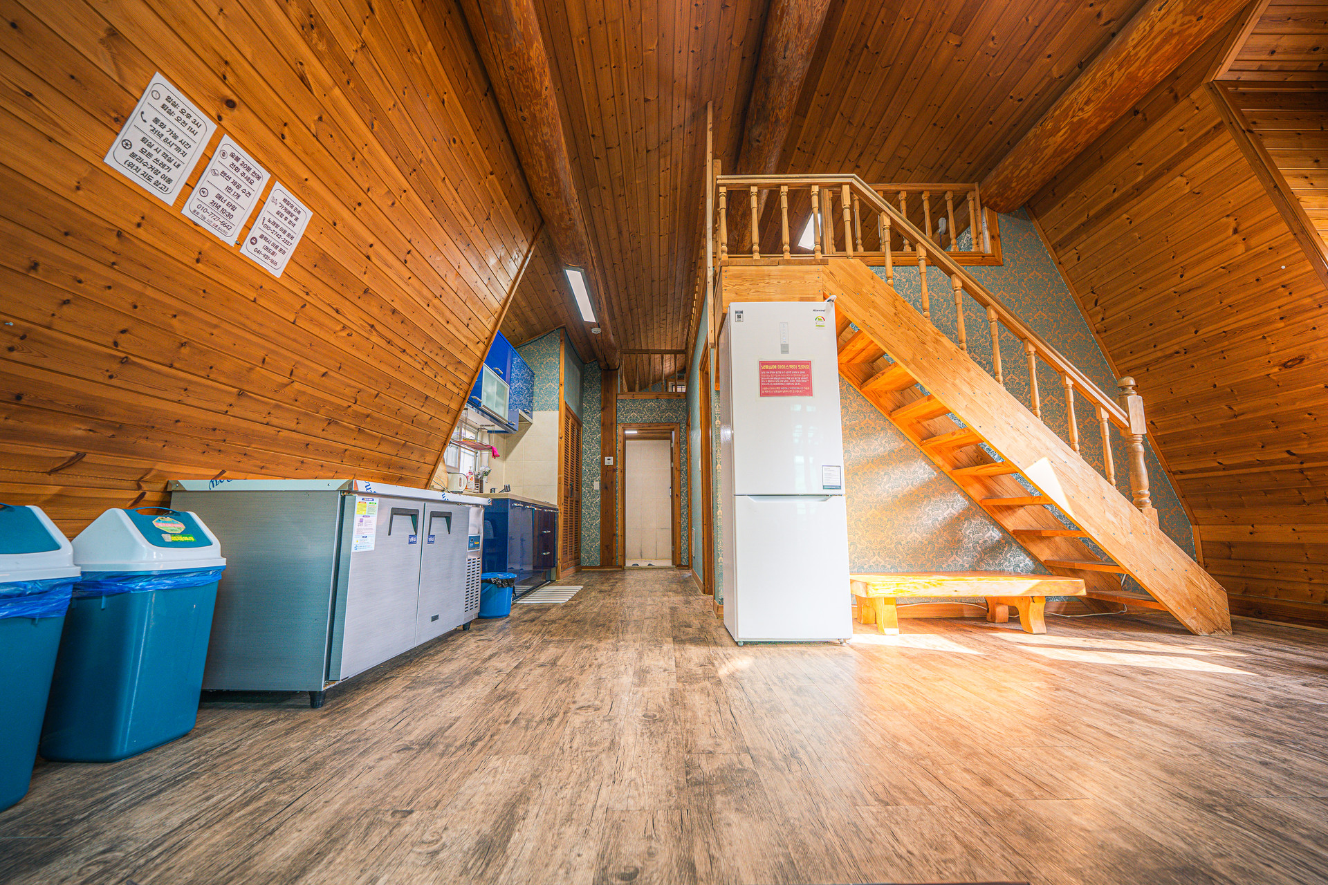 (복층)침실3/침대1/거실1/욕실1<br>기준12인(최대13인)