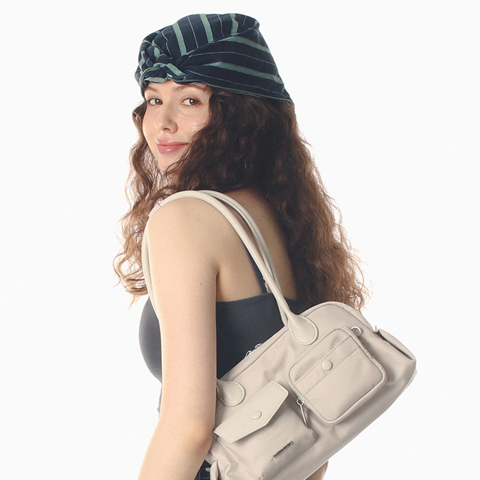 Chaming Nylon shoulder bag_Pale lemon : Masmarulez [마스마룰즈]