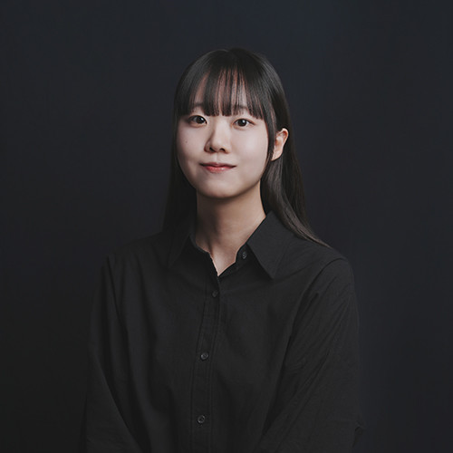 정윤희 작가