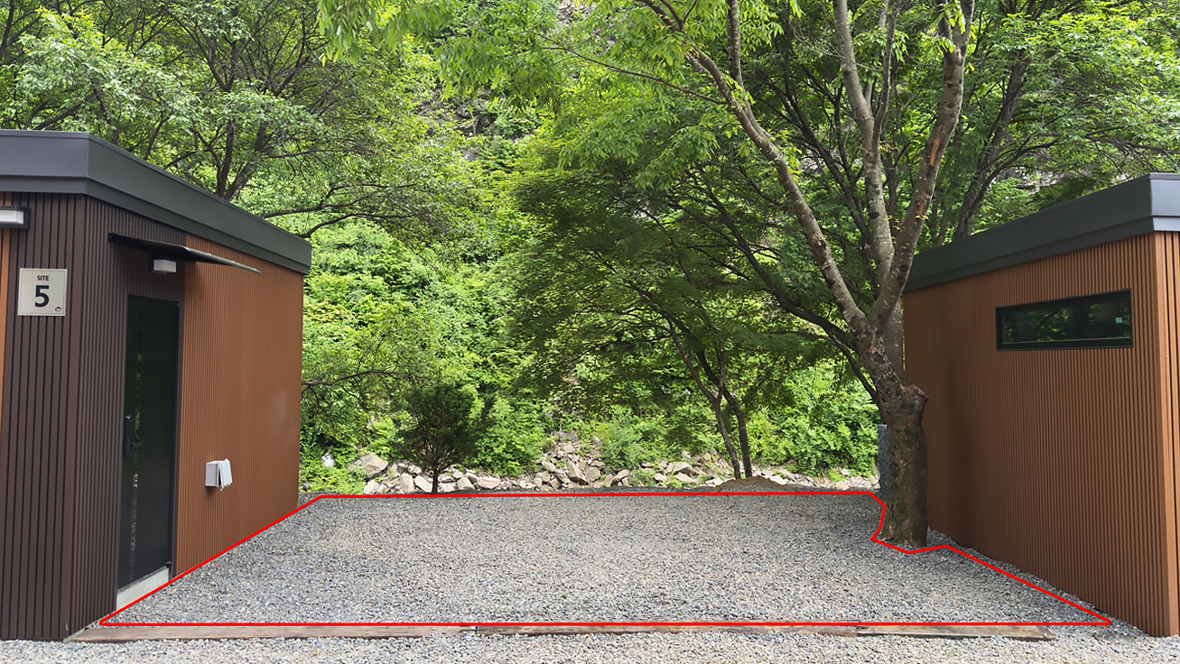 가평 캠핑장 스테이지 캠핑앤풀빌라의 사이트5를 소개합니다.