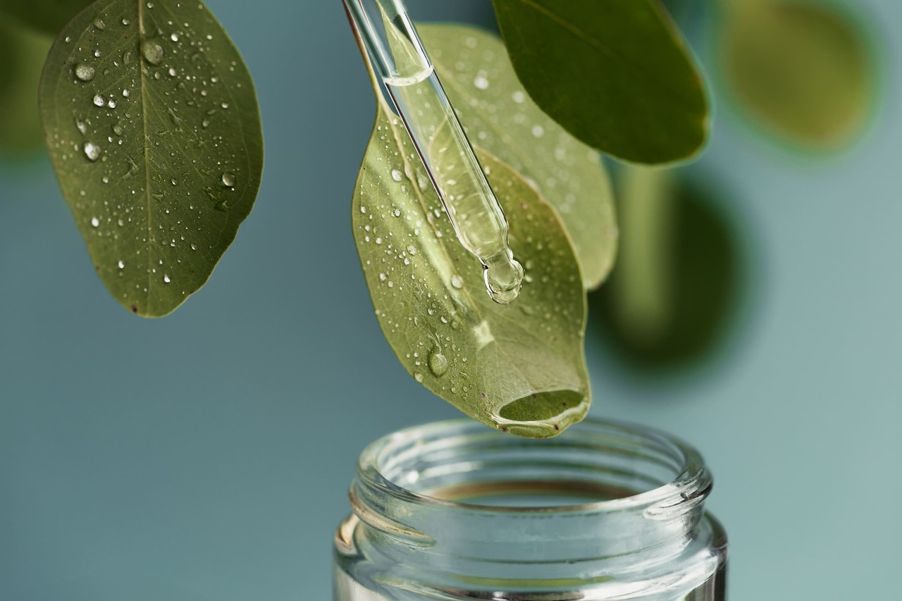 프레쉬서트 화장품 인증 - 신선한 식품 원료 기반 피부 안전성 강화, 유통기한 내 품질 유지, 트러블 예방