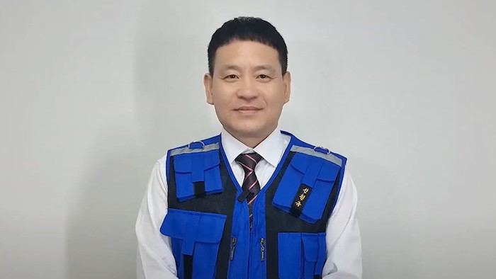 신철규