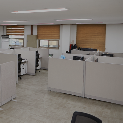 <strong>사무공간</strong>