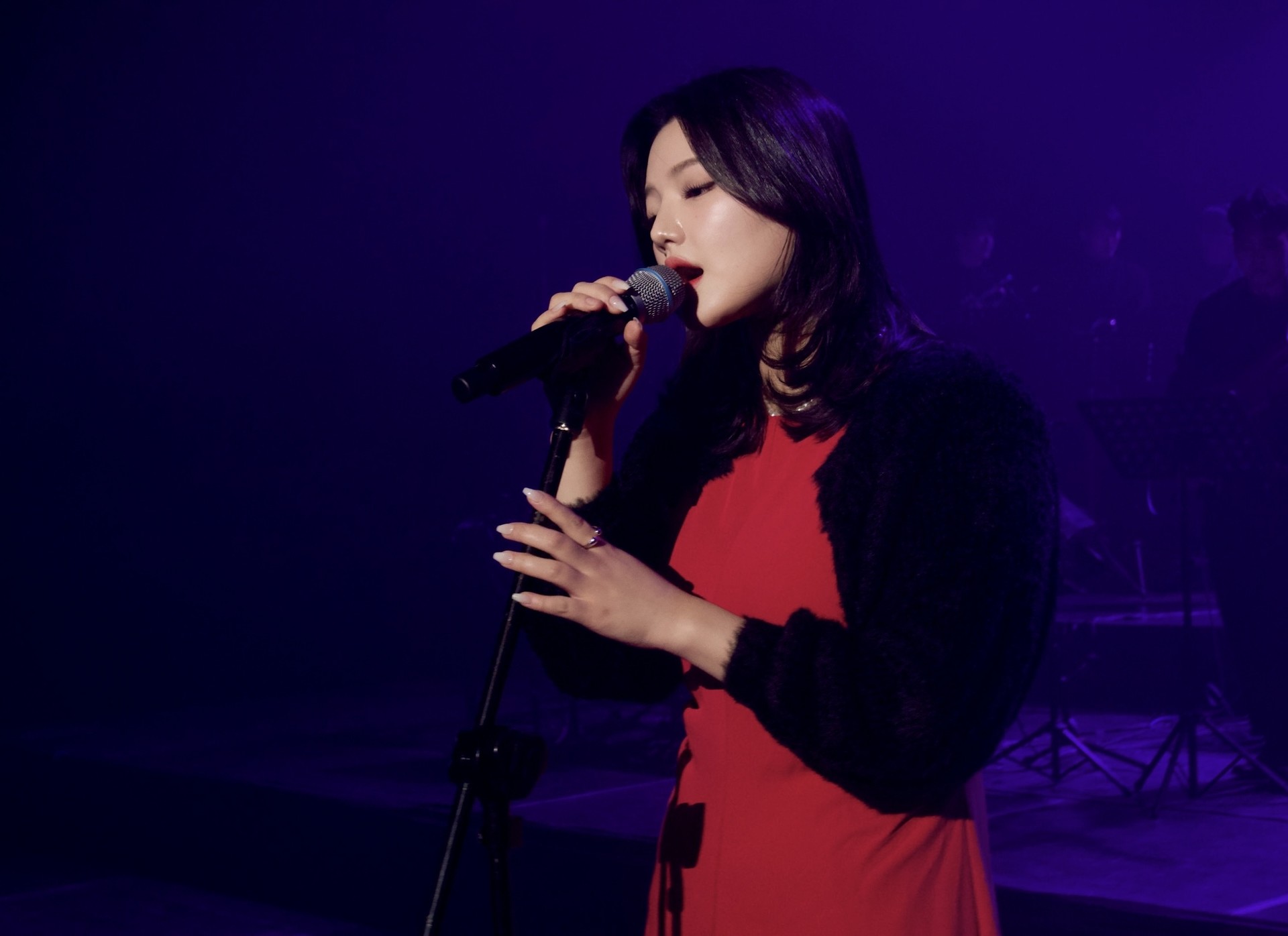 <strong>보컬 이예빈</strong>