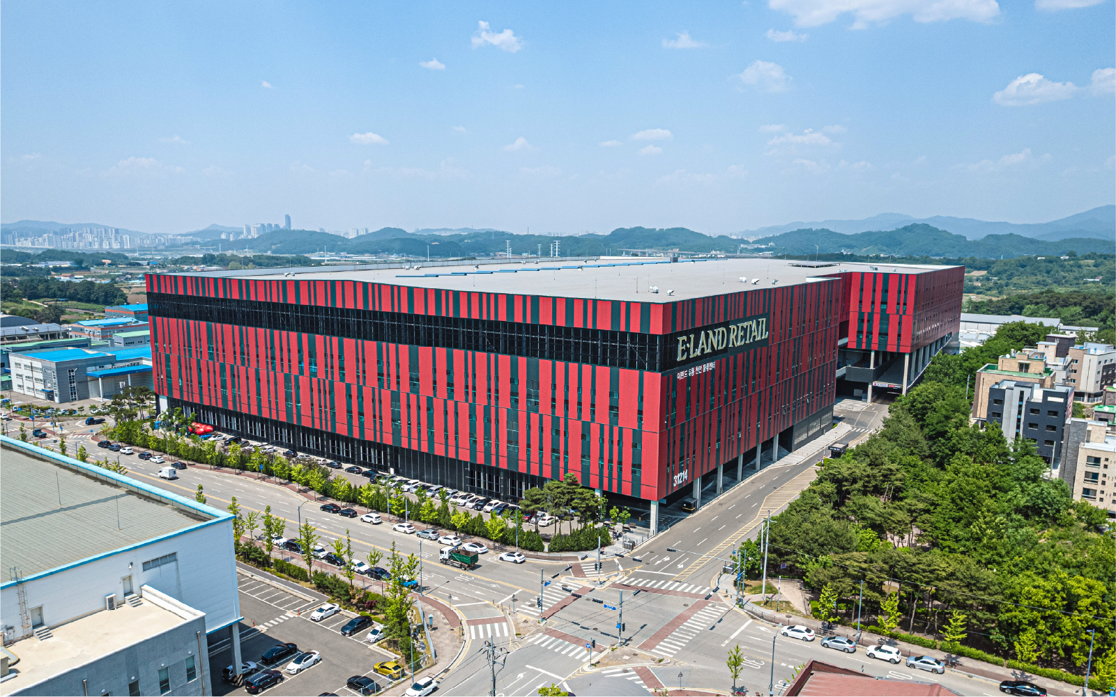 <span style="font-weight: 500;">ELAND Cheonan Logistics Hub