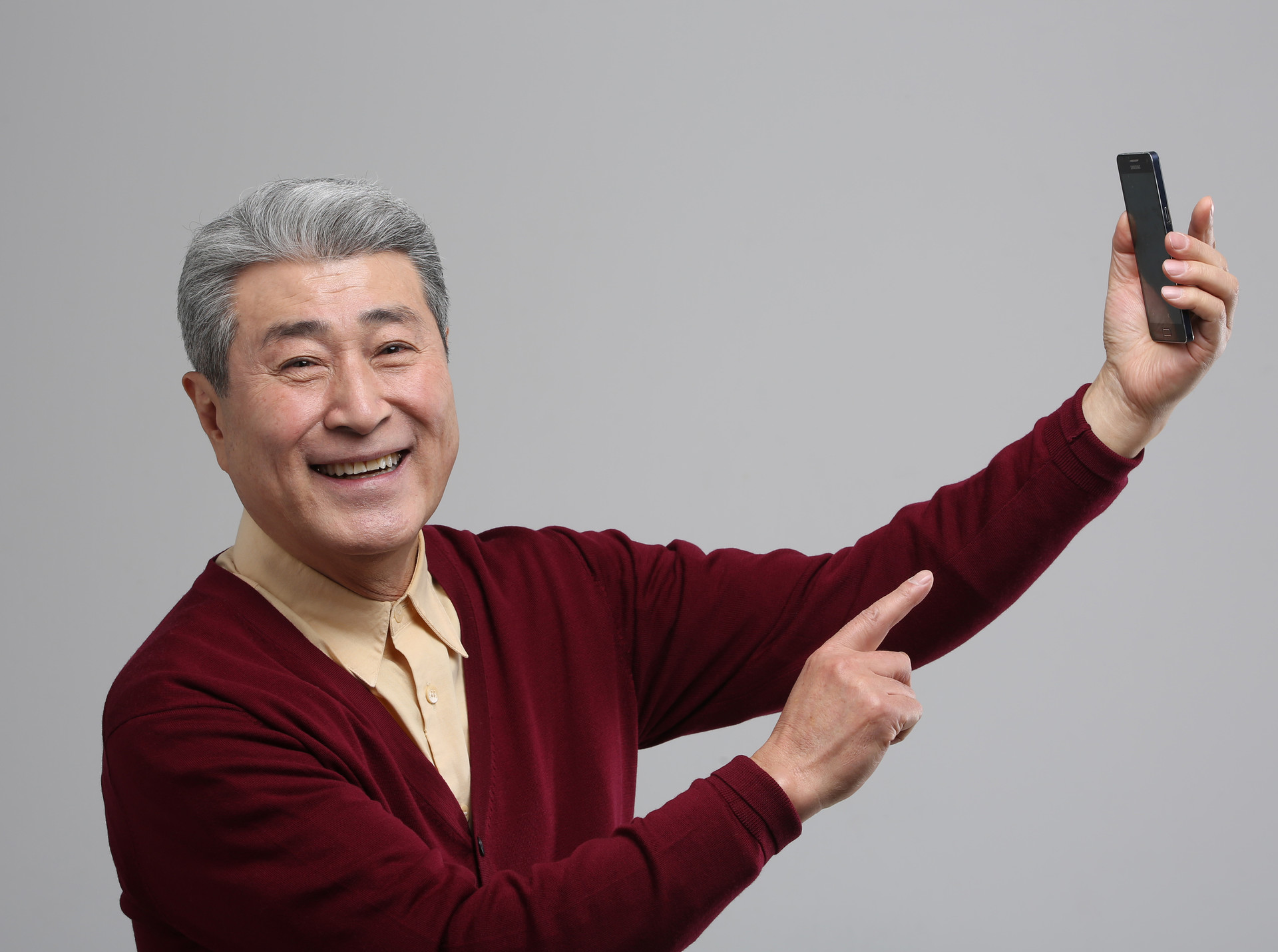 <strong>자신감 뿜뿜 셀기꾼 되기</strong><br/>아이부터 성인까지 누구나 셀기꾼(셀카사기꾼)이 되기 위한 셀카맞춤 사진강의