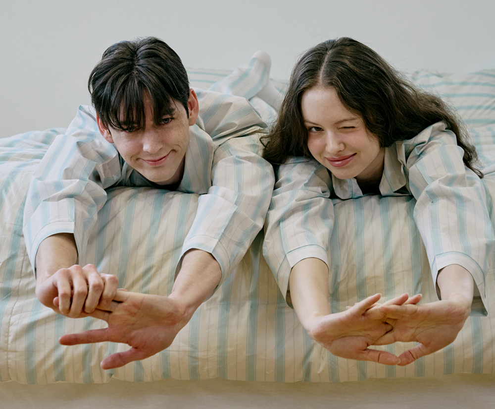 <p style="box-sizing: border-box; margin: 0px; text-align: left;">NEW</p>  <p style='box-sizing: border-box; margin: 0px; font-family: "Noto Sans Korean", "Apple SD Gothic Neo", "Malgun Gothic", "Nanum Gothic", "Noto Sans", sans-serif; text-align: left;'><span style="font-size: 11px; color: rgb(153, 153, 153);">다채로운 신제품이 출시됐어요!</span></p>
