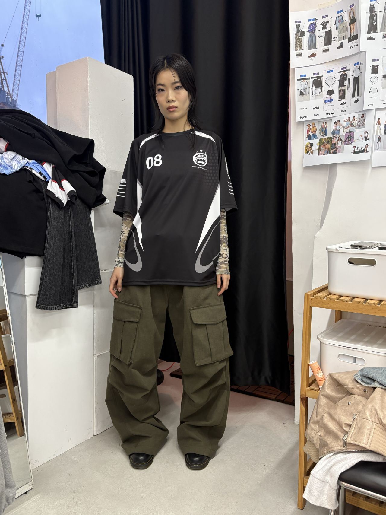 173CM l 47KG