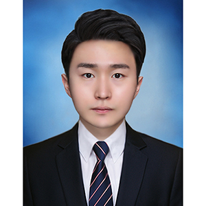 <strong>정장+헤어+배경 합성</strong>