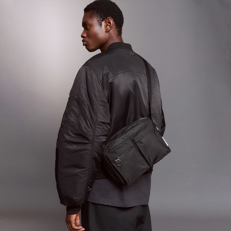 【DTHIRTYONE】Nylon Two Pocket Messenger Bag☆大人気☆ Nylon Two Pocket Messenger Bag (BLACK) : D:THIRTYONE