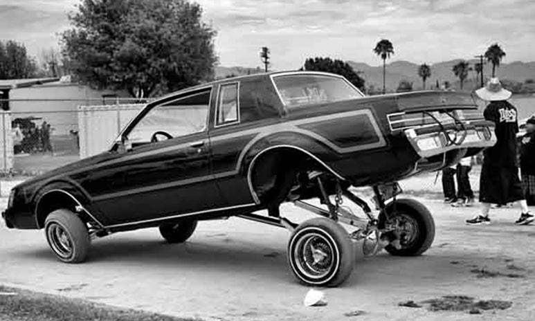 이름은 '로우'인데 왜 차체를 올리나요?