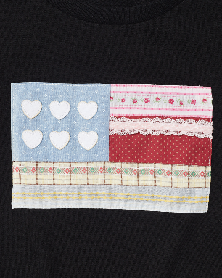 PATCHWORK SIX HEART T-SHIRT (BLACK) : THE MUSEUM VISITOR