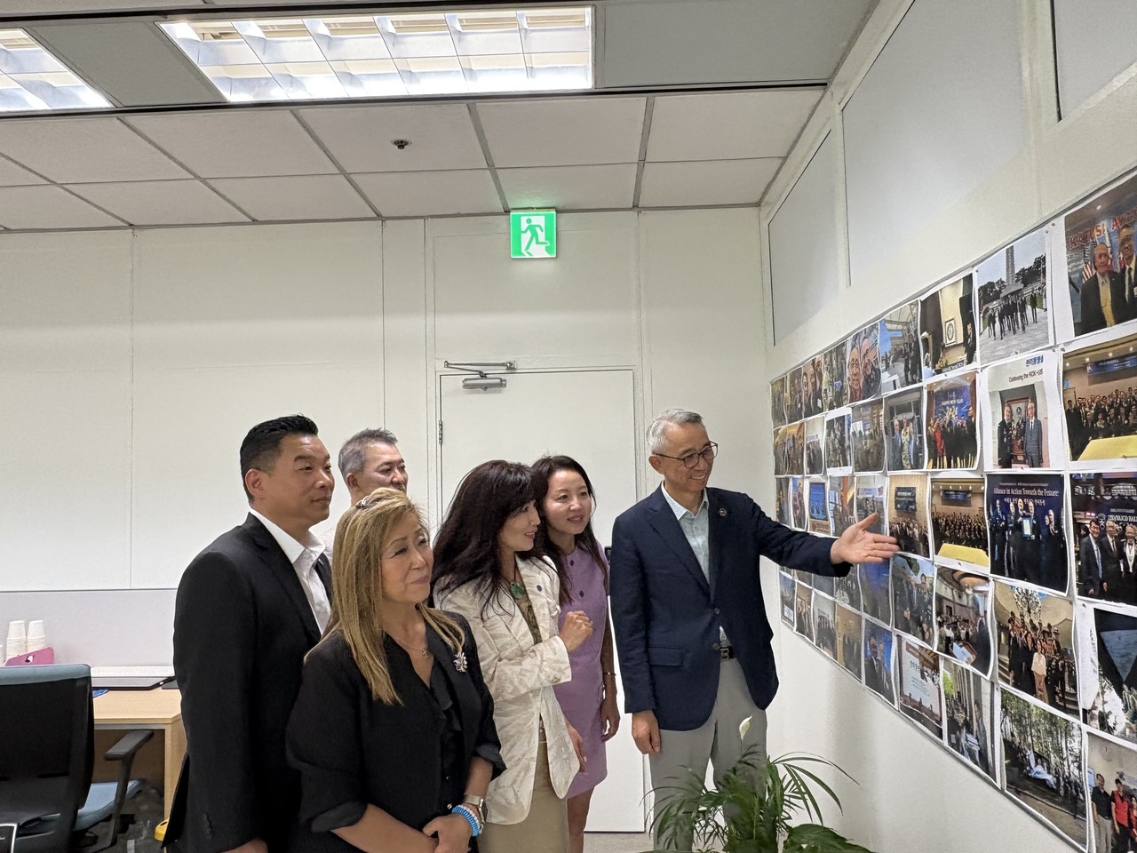 자유총연맹 LA지부회원, 주한미군전우회 방문 (6.30)