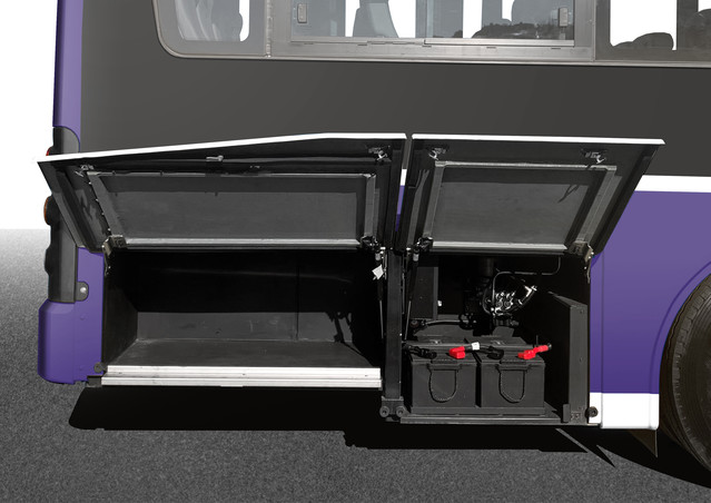 후측면 정비도어(우)