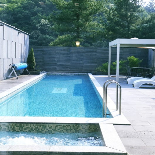 빌라퍼즈 최대 18m 풀장