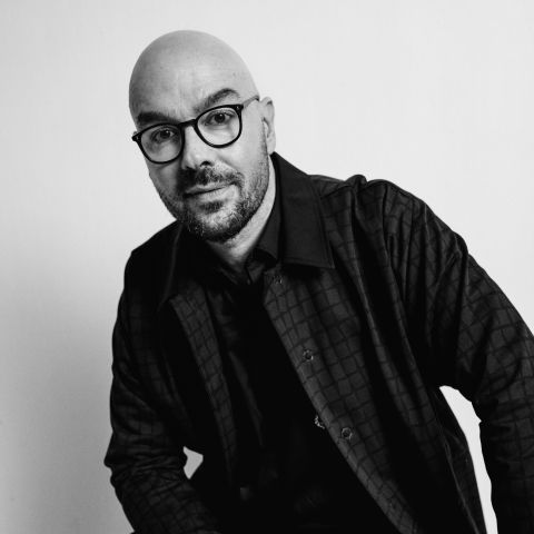<br><span style="font-family:'roboto'!important;font-size:24pt;color:#fff;">LUCA NICHETTO</span>