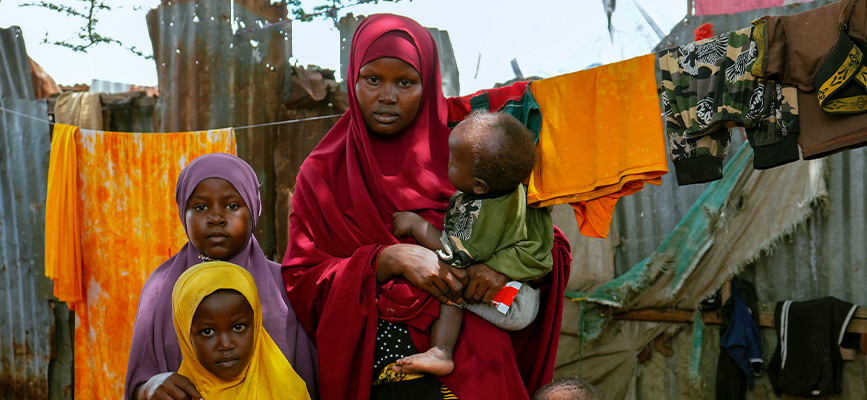 <h6 class="w-number"><span class="count-n count_num">500</span><span>만명</span></h6><p class="w-title">2024년 한 해 동안 배고픔 걱정 없이 건강한 삶을 되찾은 사람들의 수</p>