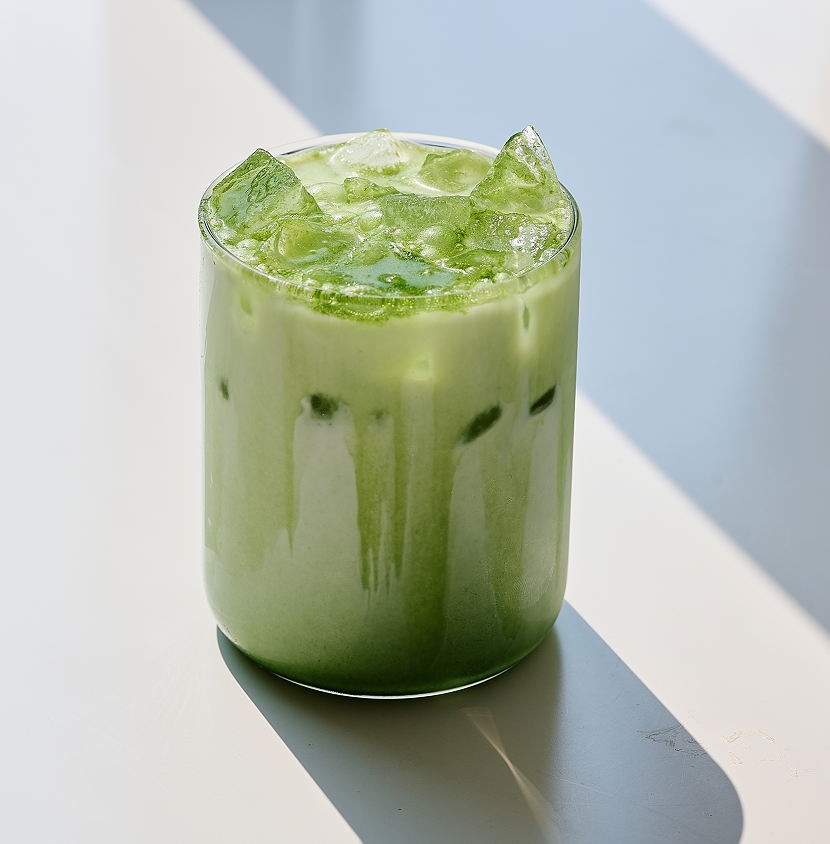 <div style="position: absolute; top: 5%; left: 5%; color: #3B7F2F; font-size: clamp(14px, 1.5vw, 24px); font-weight: bold;">● 힐링카페&음료</div>