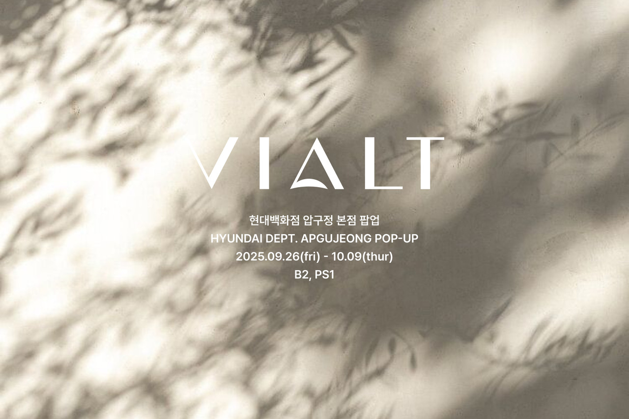 <p style="font-size: .8em;"><br>현대백화점 압구정 본점 팝업 <br> HYUNDAI DEPT. APGUJEONG POP-UP <br> 2025.09.26(fri) - 10.09(thur) <br> B2, PS1</p>