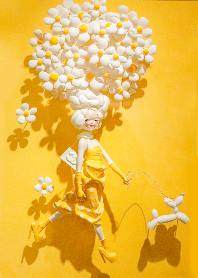 <br><b style="font-size:20px;">Delivery love, <br>Walk on the flower series</b><br>70 x 50 x 20 cm 20호<br>Mixed Media<br>2025