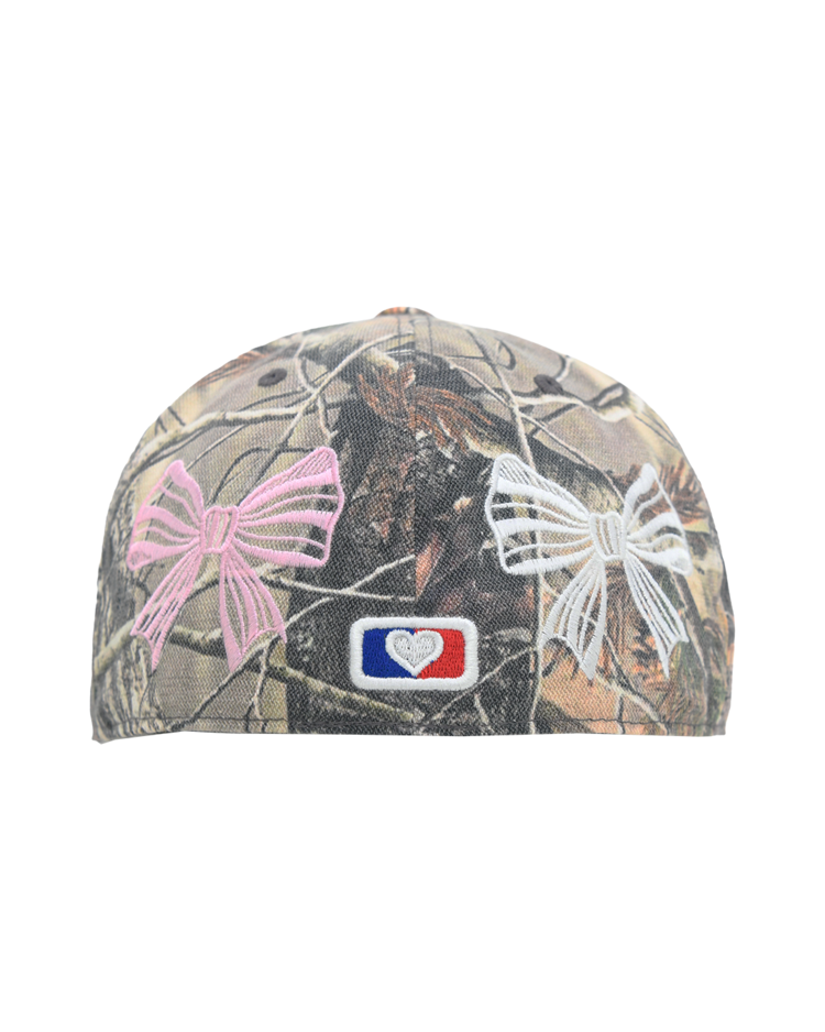 【THE MUSEUM VISITOR】RIBBON EMBROIDERY CAP (REALTREE CAMO) RIBBON EMBROIDERY CAP (REALTREE CAMO) : THE MUSEUM VISITOR