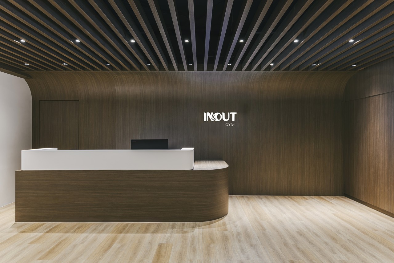 중동 인앤아웃짐