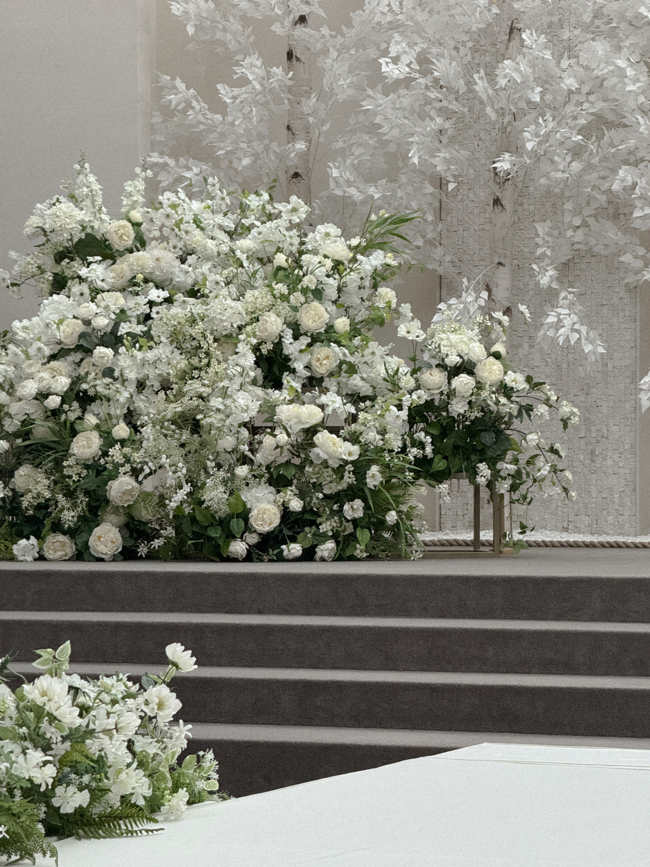 <p style="text-align:left; font-size:16px; margin-top:26px;">Royal Pakr convention 로얄파크컨벤션 용산<br><span style="color:#666;">Park Hall 파크홀</span></p>