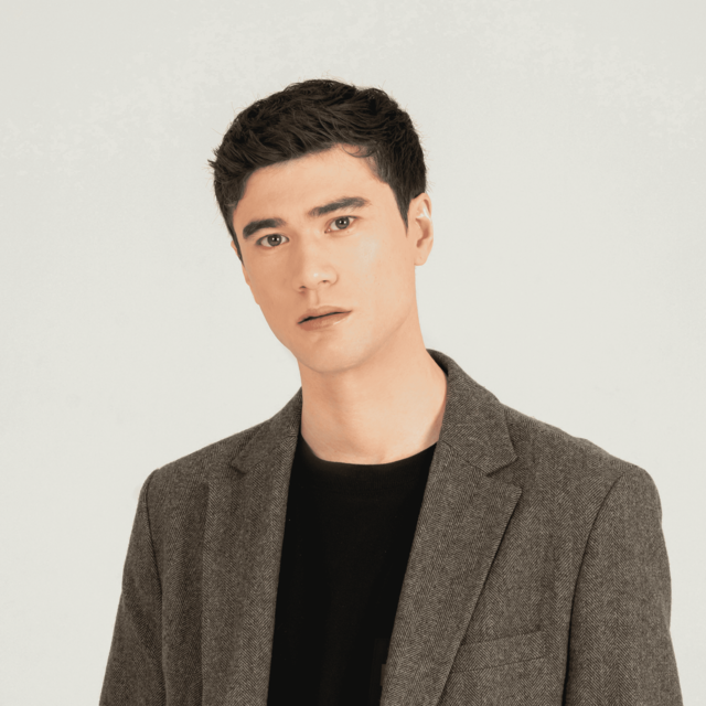 <span style="color: #ffffff;"><br><h6><b>Sam Carter</span>