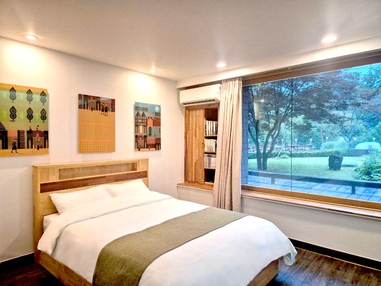 이미지 #1 — 창밖 풍경