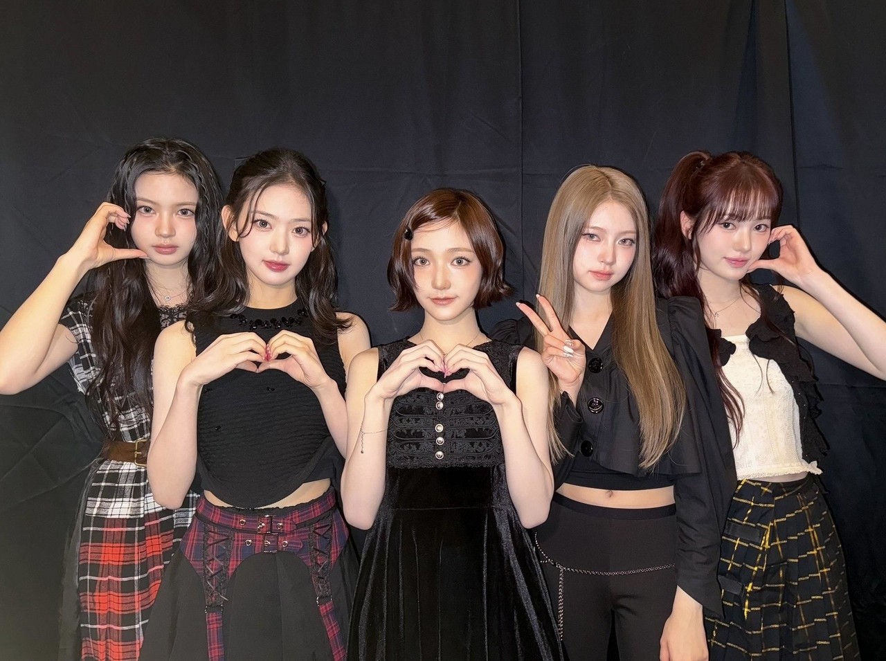 <U><BIG>↘︎</BIG>KIIIKIII: 'I DO ME' BLUE DRAGON SERIES AWARDS 2025