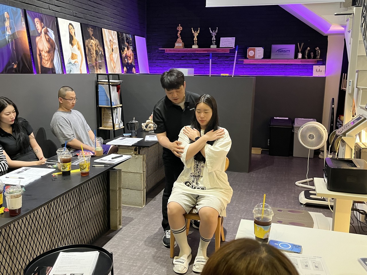과정 1<br><h5><b>리포엠(RE4M) 재활 <br>_ <br></h6></b> 재활의 핵심을 4가지에 모두 담았다! <br>...