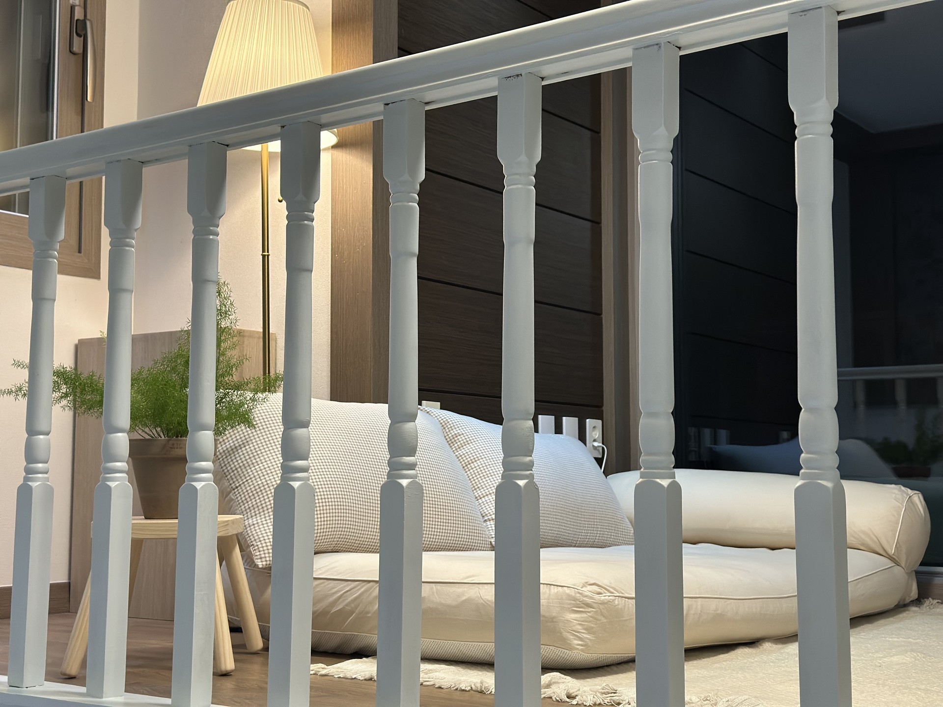 숲사이 다이닝룸