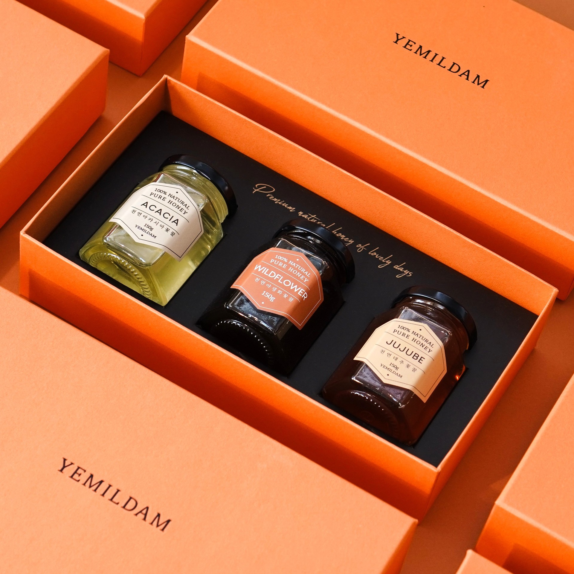 <p style="text-align:left; font-size:16px; margin-top:26px;">예밀담 천연벌꿀 기프트세트 스탠다드<br><span style="color:#666;">₩ 35,000</span></p>