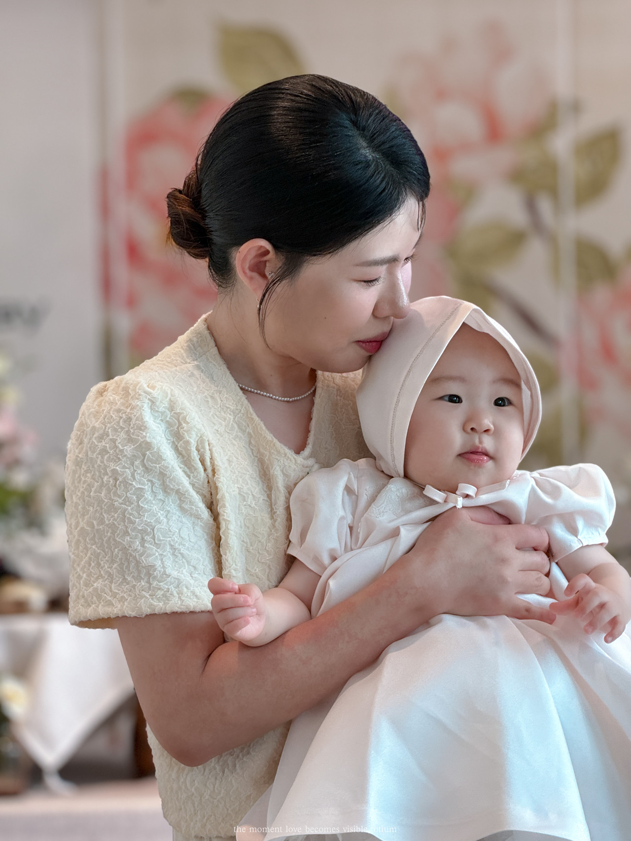 <p style="text-align:left; font-size:16px; margin-top:26px;">Charim 차림<br><span style="color:#666;">room no.3 3번방</span></p>
