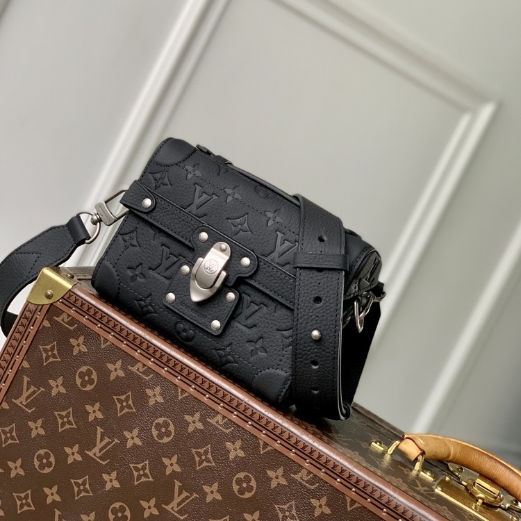 루이비통 소울 트렁크 M13871