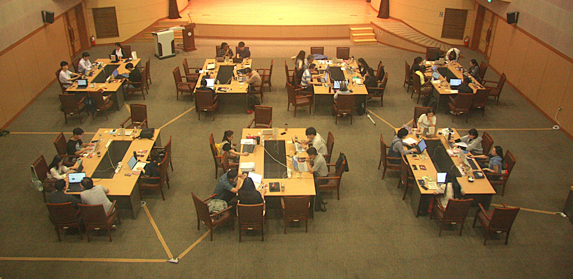 2박 3일만에 지도교수님께 제출 가능합니다. 