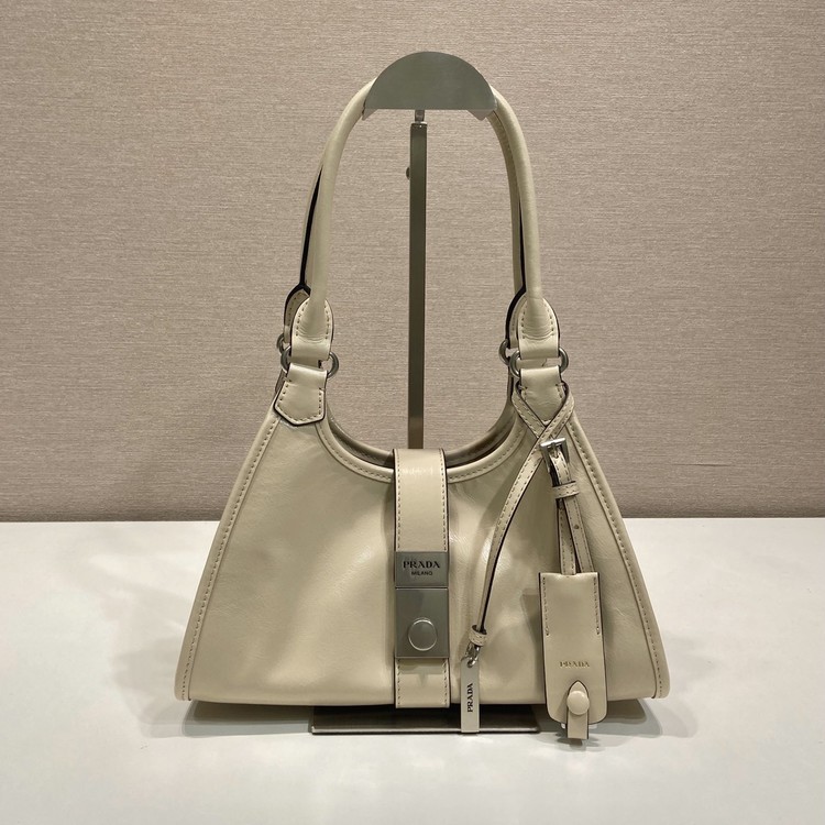 프라다 가죽 토트 1BG580