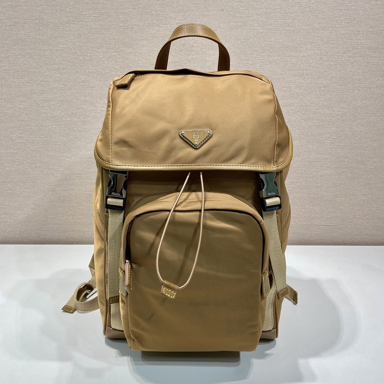 프라다 리나일론 백팩 2VZ135