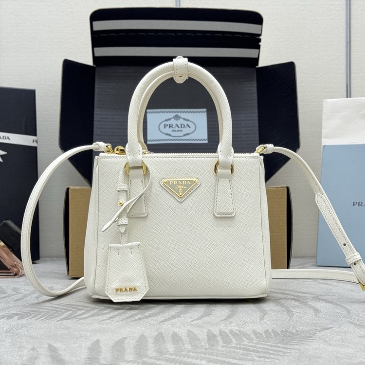 프라다 갤러리아 사피아노 토트 1BA906